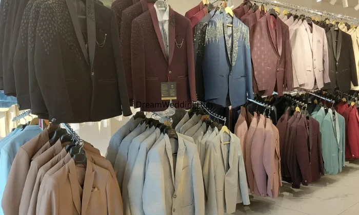 BUTTON WEDDING RENTAL STORE